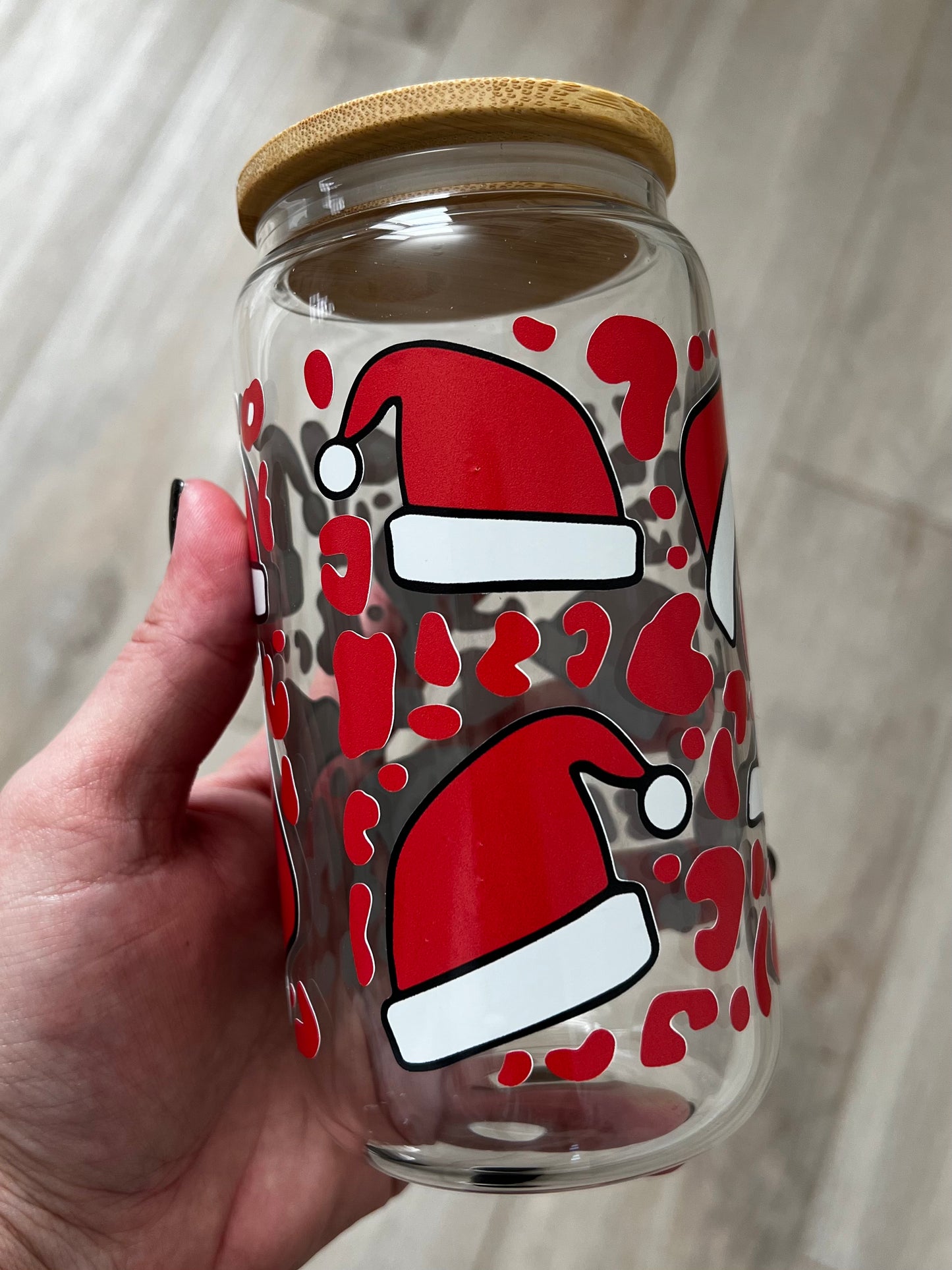 Leopard Santa Hat 16 oz Beer Can Glass