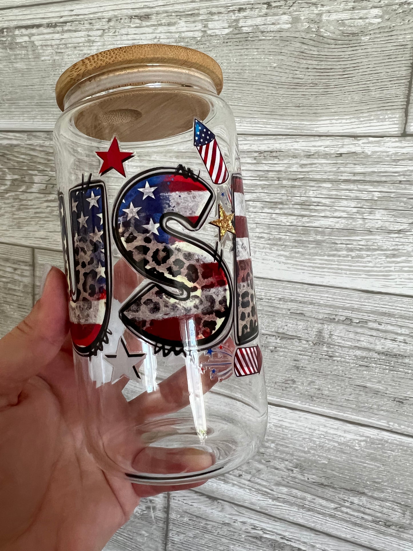 USA Bomb Pops 16 oz Beer Can Glass