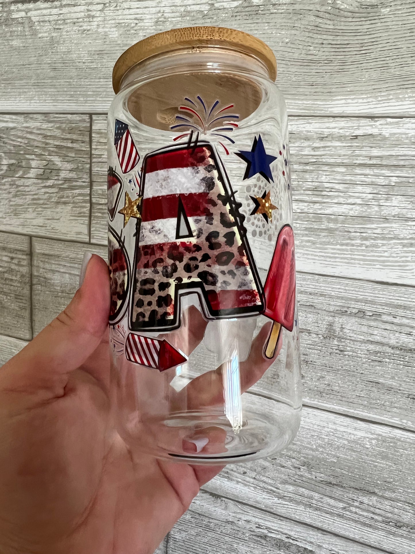 USA Bomb Pops 16 oz Beer Can Glass