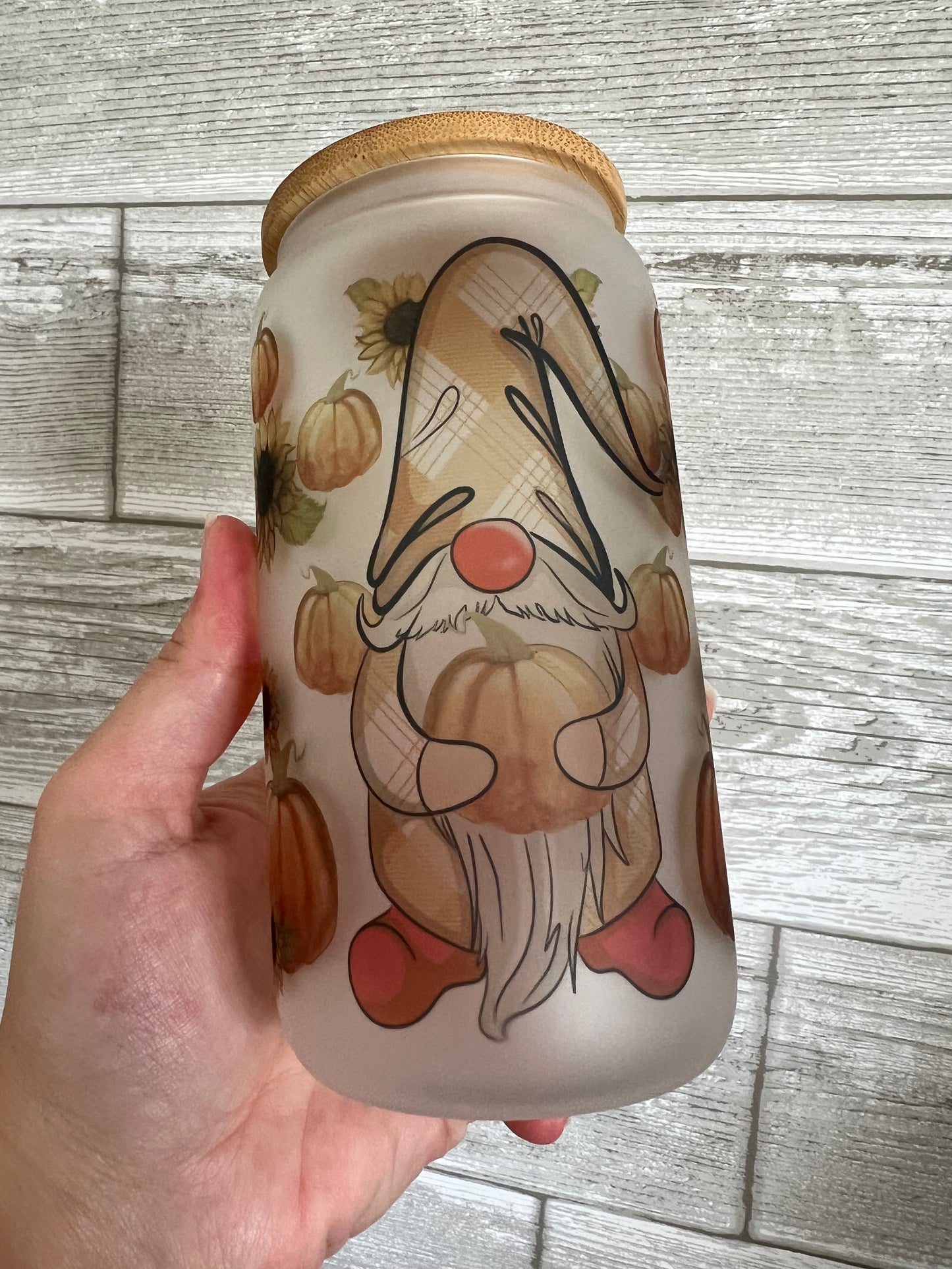 Gnome Fall Pumpkin Frosted 16 oz Beer Can Glass