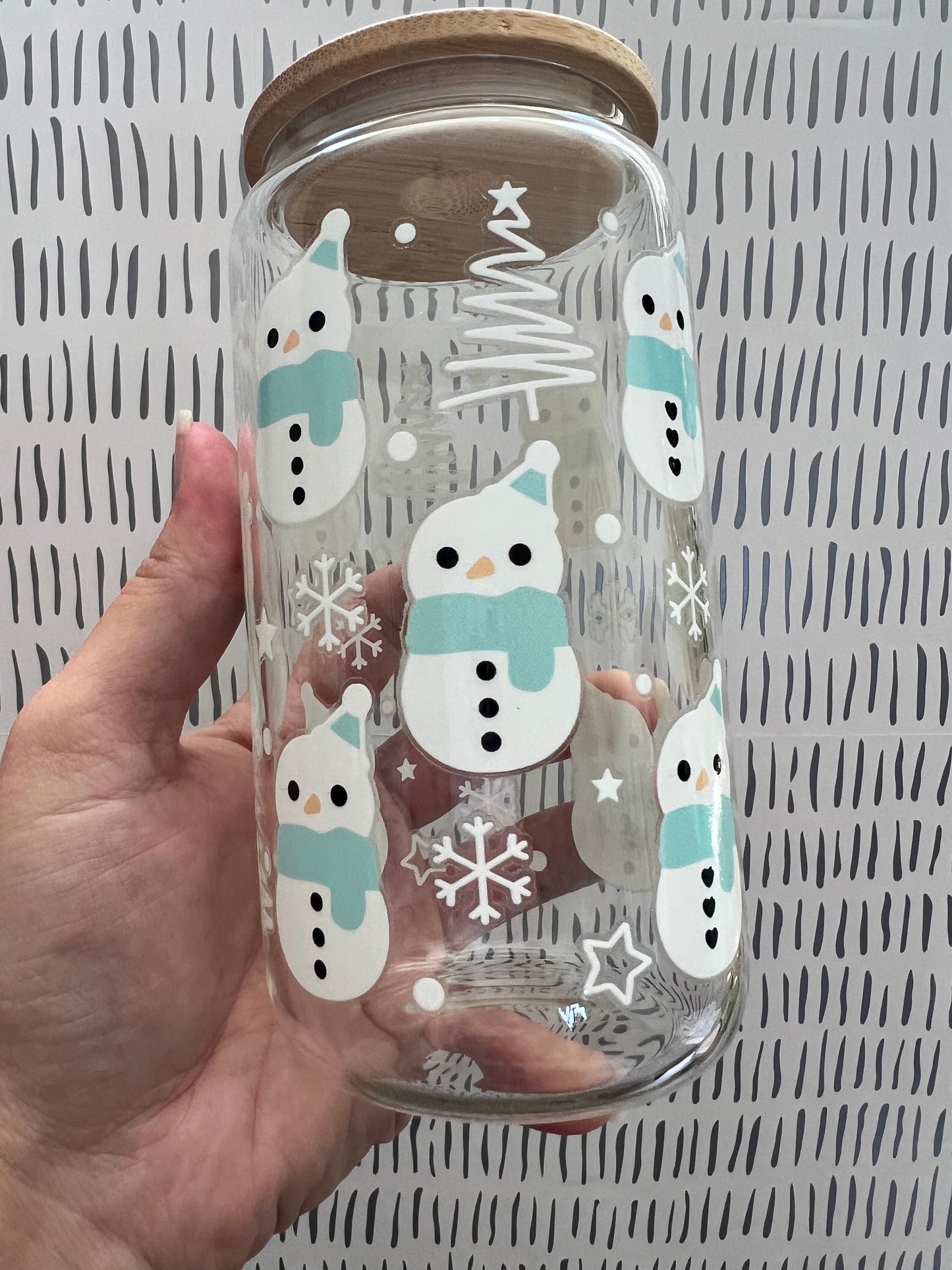 Snowman 16 oz Beer Can Glass