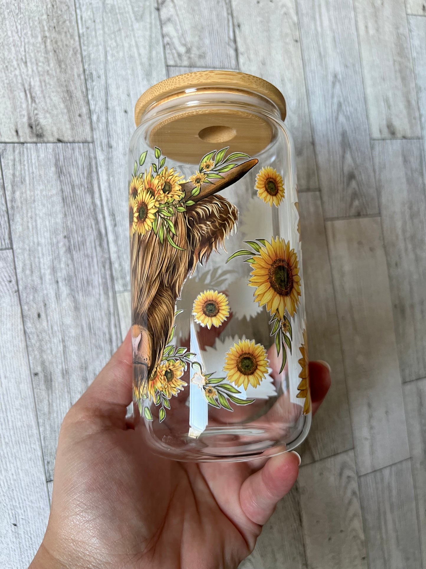 Highland Cow & Sunflowers Full Wrap 16 oz Beer Can Glass