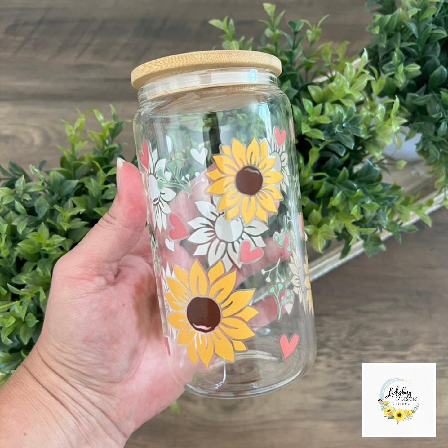 Sunflowers & Hearts 16oz Beer Can Glass