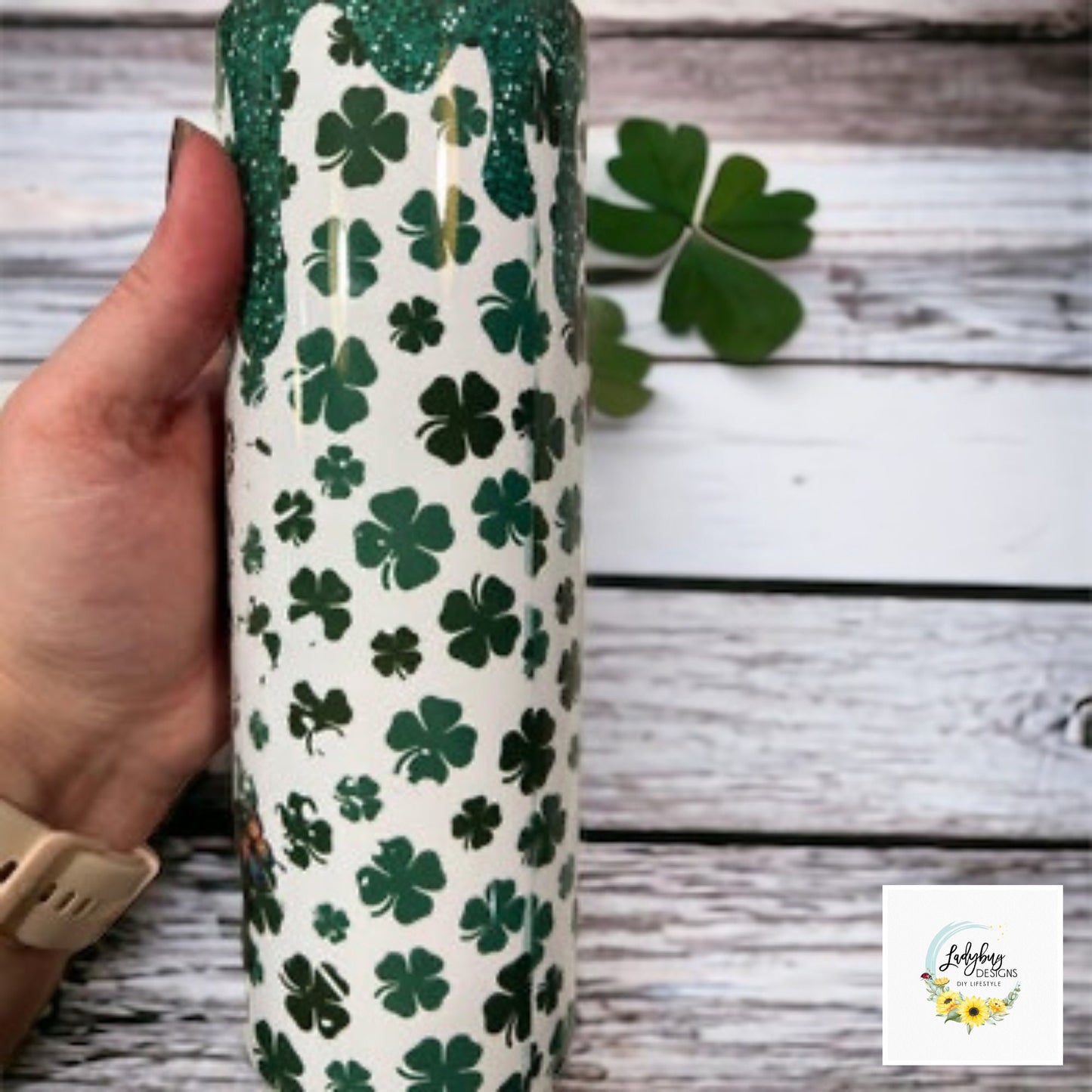 St Patricks Tumbler, Messy Bun Tumbler, Green Irish Tumbler, Four Leaf Clover Mug, St Pats Day Tumbler, Luck of the Irish, St Pats Day Gift, Shamrock Tumbler, Tumbler with Lid, Iced Coffee Tumbler, My Lucky Charm, St Pats Day Cups, Messy Bun Lucky Mom