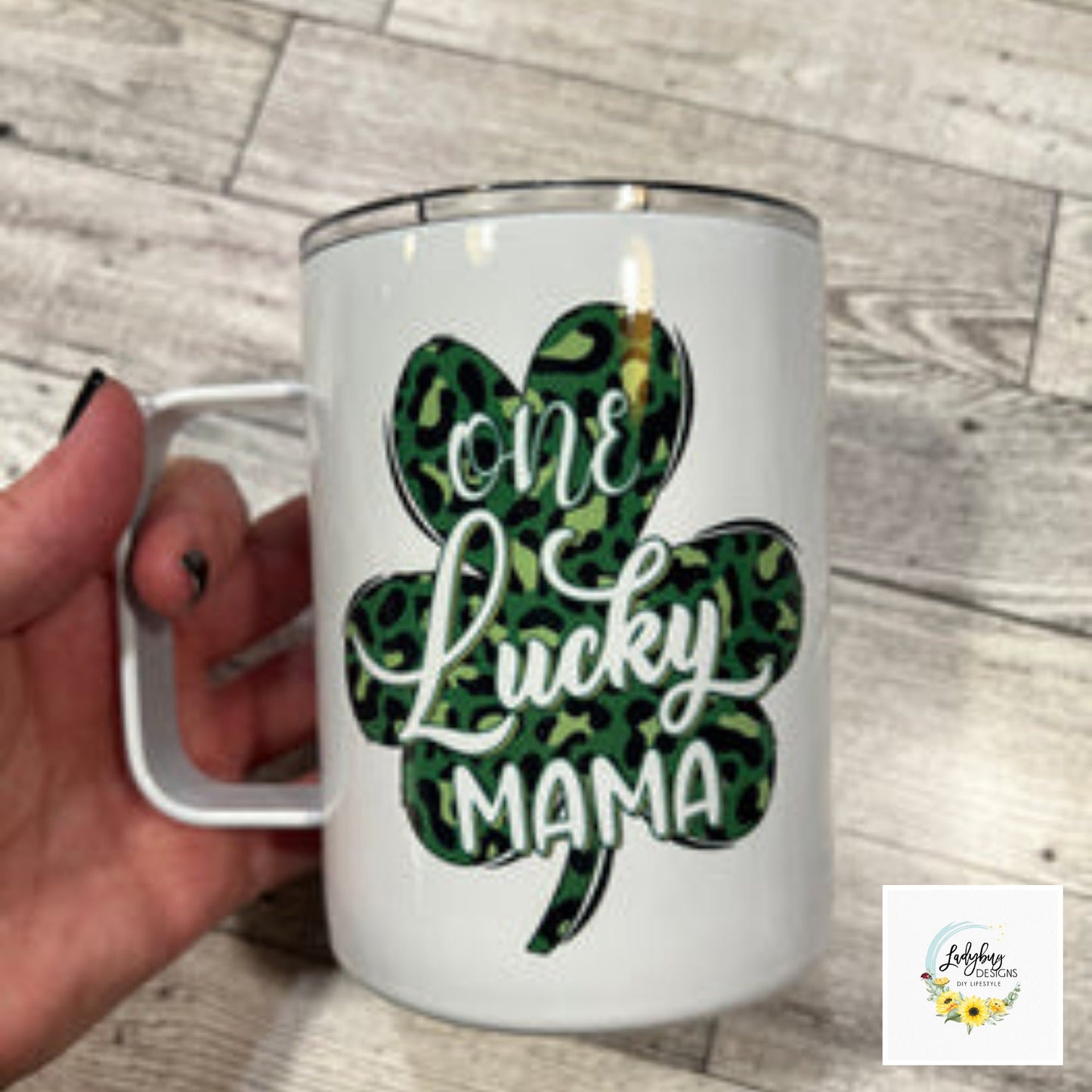 St Patricks Day Mug, Lucky Coffee Mug, Shamrock Coffee Mug, Green Irish Tumbler, Four Leaf Clover Mug, St Pats Day Tumbler, Luck of the Irish, St Pats Day Gift, Shamrock Tumbler, Coffee Mug with Lid, Iced Coffee Tumbler, One Lucky Mama, St Pats Day Cups