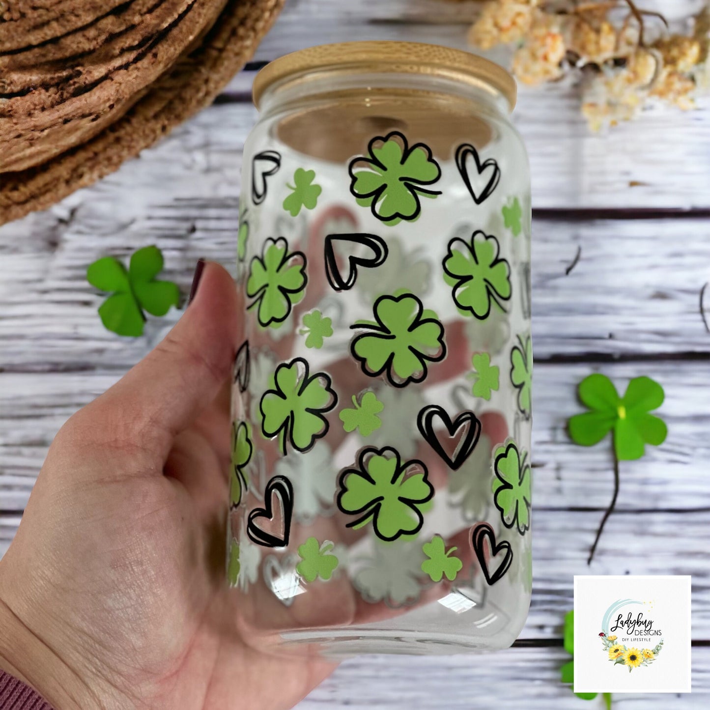 St Patricks Day Cup, Shamrock Libbey, Irish Beer Can Glass, Green Ice Coffee Cup, Lucky Iced Coffee, St Pattys Day Libbey, St Patricks Day Gift, Clover Glass Can, Lucky Green Libbey, Four Leaf Clover Cup, Luck of the Irish, Love Hearts Shamrock, Shamrock St Pats Cup