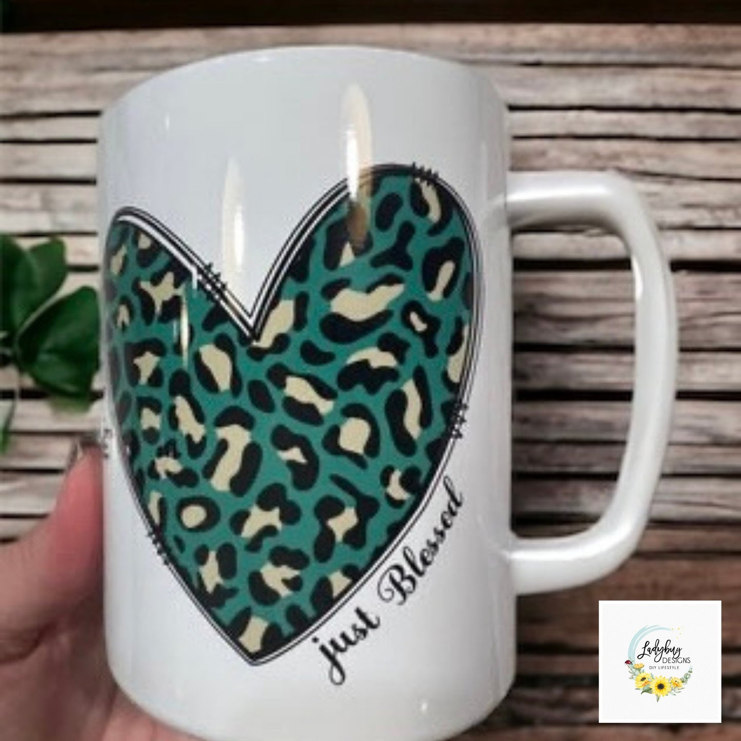 St Patricks Day Mug, Lucky Coffee Mug, Shamrock Coffee Mug, Green Irish Tumbler, Four Leaf Clover Mug, St Pats Day Tumbler, Luck of the Irish, St Pats Day Gift, Shamrock Tumbler, Coffee Mug with Lid, Iced Coffee Tumbler, My Lucky Charm, St Pats Day Cups