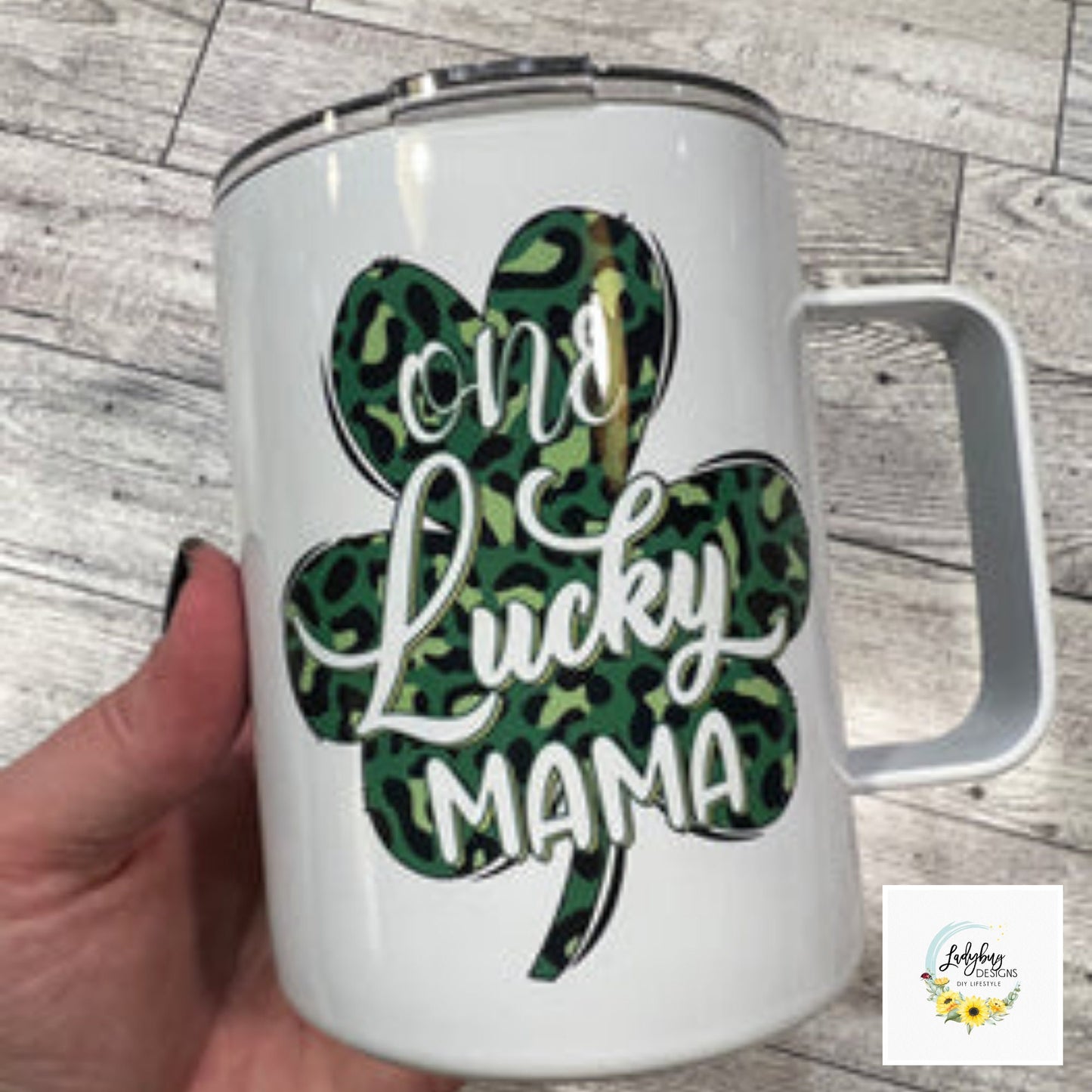 St Patricks Day Mug, Lucky Coffee Mug, Shamrock Coffee Mug, Green Irish Tumbler, Four Leaf Clover Mug, St Pats Day Tumbler, Luck of the Irish, St Pats Day Gift, Shamrock Tumbler, Coffee Mug with Lid, Iced Coffee Tumbler, One Lucky Mama, St Pats Day Cups