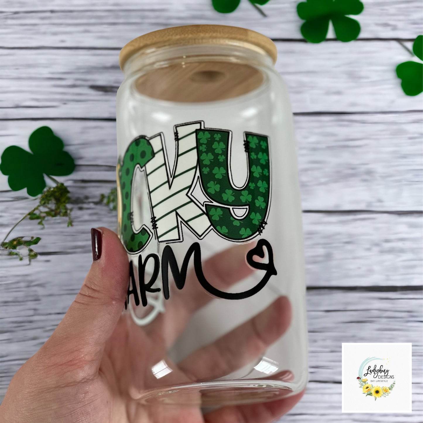 St Patricks Day Cup, Shamrock Libbey, Lucky Charm Glass, Irish Beer Can Glass, Green Ice Coffee Cup, Lucky Iced Coffee, St Pattys Day Libbey, St Patricks Day Gift, Clover Glass Can, Lucky Green Libbey, Four Leaf Clover Cup, Luck of the Irish, Shamrock St Pats Cup