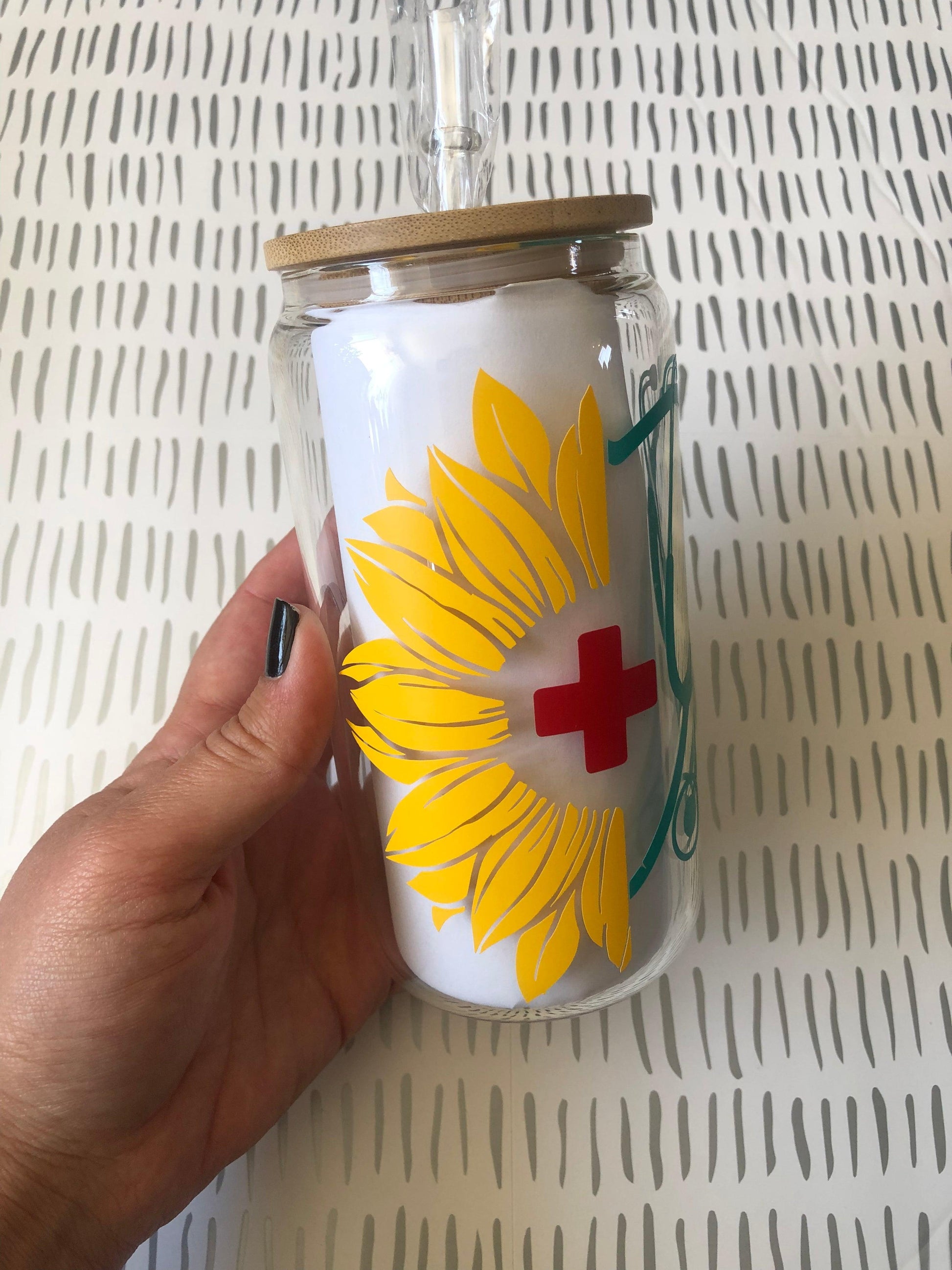 Ready to Ship! Sunflower Nurse 16 oz Beer Can Glass - Ladybug Designs, DIY Lifestyle